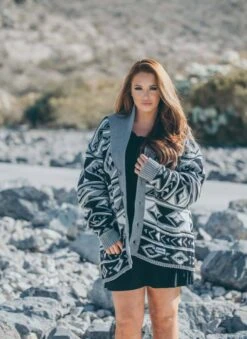 HOOey "Ladies Knits" Short Duster Charcoal/Aztec -Hooey Brands P1288022